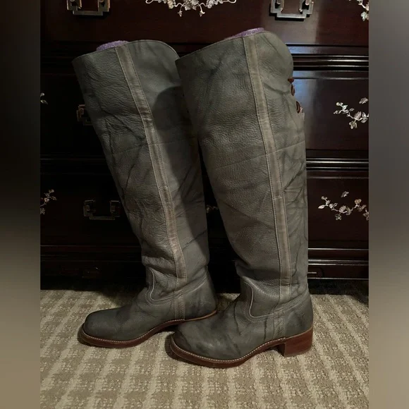 Frye Campus OTK boot- rare grey. Size 9 women - Picture 3 of 9